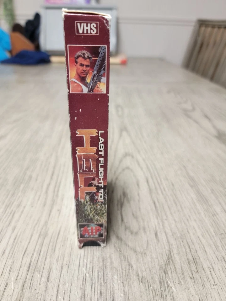 Last Flight To Hell VHS 1991 Reb Brown VERY RARE AIP Action Thriller Rare - Image 3 of 3
