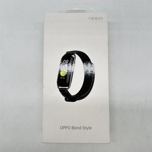 OPPO Band Style Tracker Smartwatch mit 1,1'' AMOLED-Farbdisplay, 5ATM magnetisch