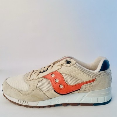 SAUCONY SHADOW 5000  MENS SIZE US 11, UK 10,EUR 45, S-70637-1 EXELLENT CONDITION