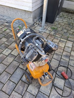 KAESER Kolbenkompressor KC 450-40
