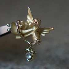 Womens Gigio Pin Brooch - Gold Tone Flying Angel Holding Dangle Heart Rhinestone