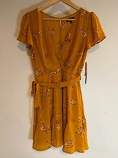Trixxi Junior's Floral Wrap Dress Gold M- Org $59 (B7)