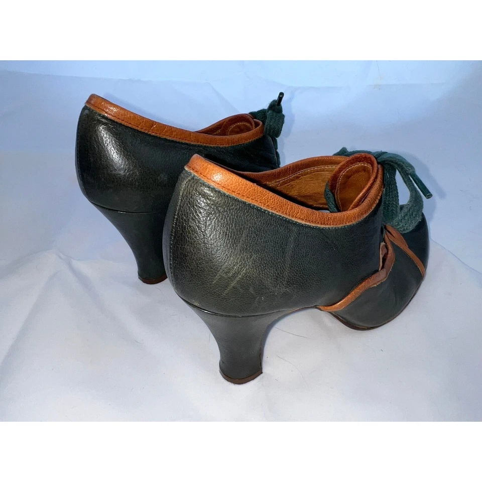 Zapatos de tacón de cuero Chie Mihara verdes con cordones estilo Oxford para mujer EU 38 US 7.5/8 Foto 4 de 4