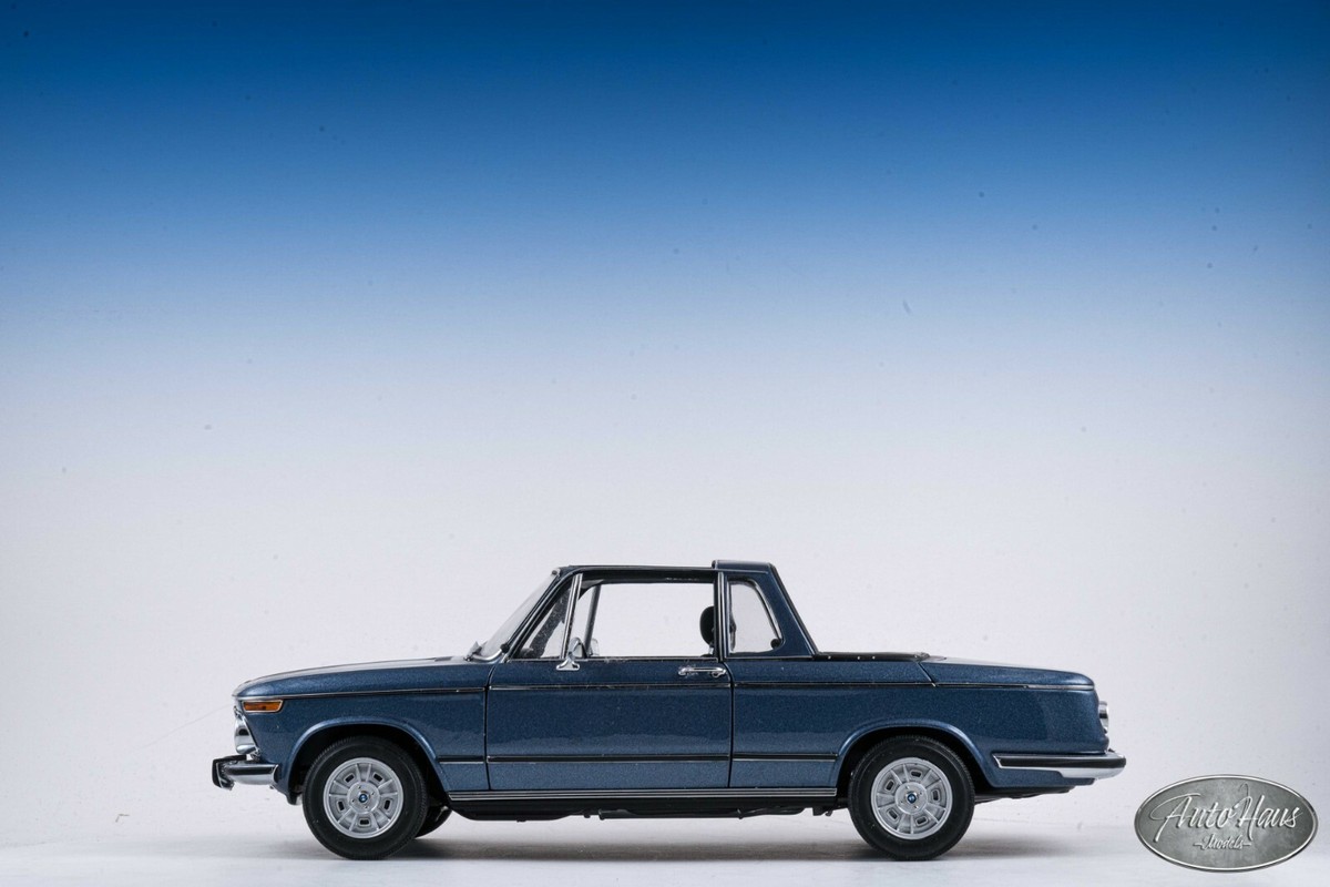  2002 Baur Cabrio 1:18 AUTOart　オートアート 1/18 Autoart BMW 2002 Blue Braur Cabrio🤝ALSO OPEN FOR TRADES🤝 | eBay