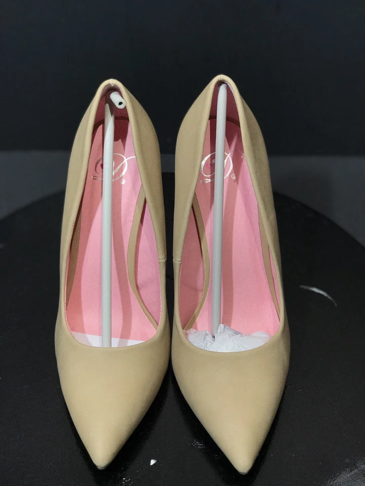 Zapatos de salón Cindy con punta puntiaguda clásicos de tacón de aguja de tacón natural talla EE. UU. 7,5 M Foto 4 de 4