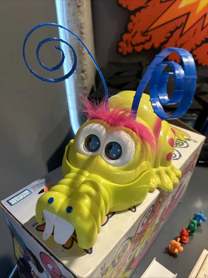 Vintage 1992 SNARDVARK w/ Box Instructions Monster Game Gigglee Eyes - Image 2 of 4