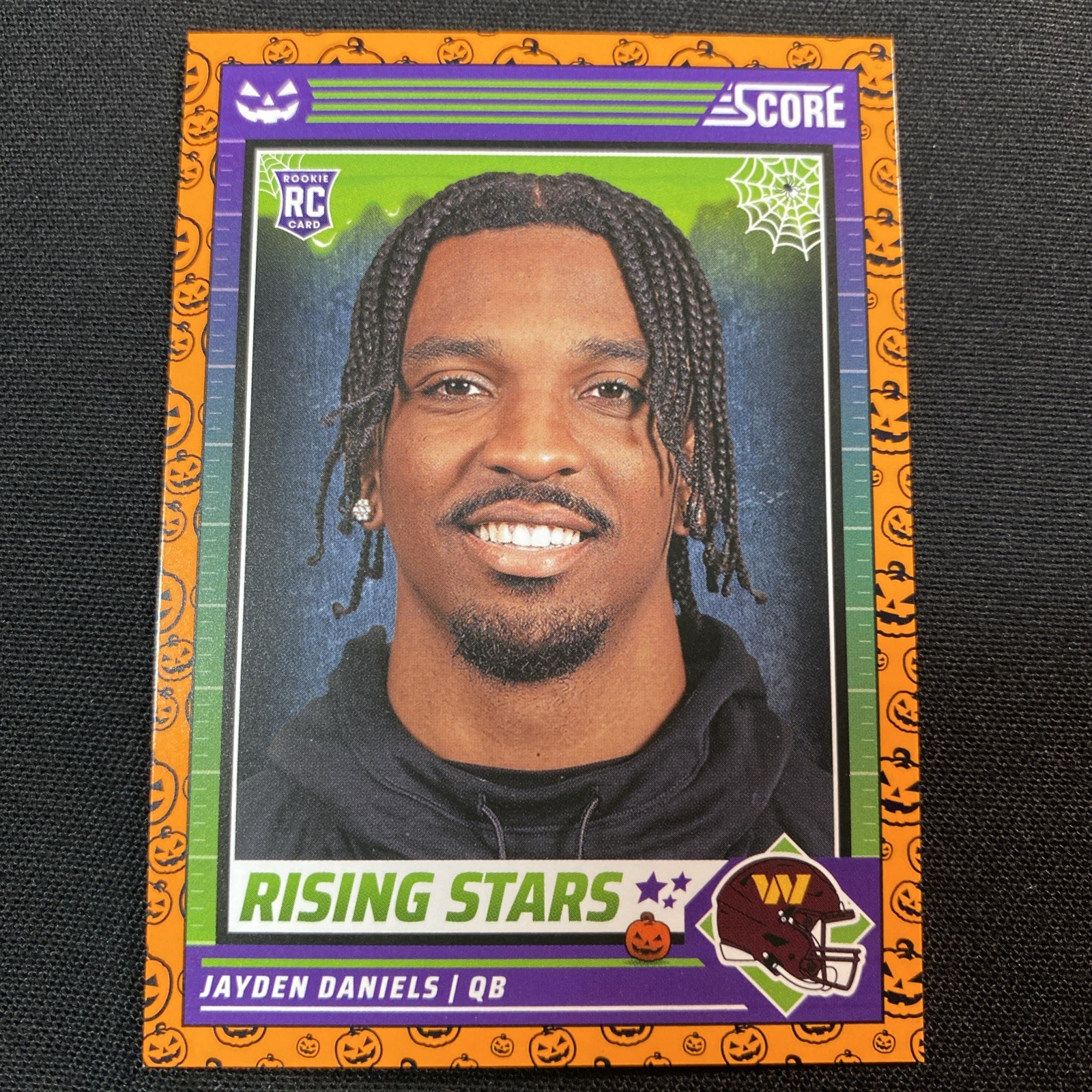 2024 Panini Score-A-Treat - Rising Stars Jayden Daniels #26 Orange Pumpkins (RC)