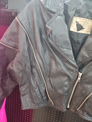 Yucatan Bay Black Leather Cropped Bolero Jacket Vintage 80s, Large - Picture 3 of 7