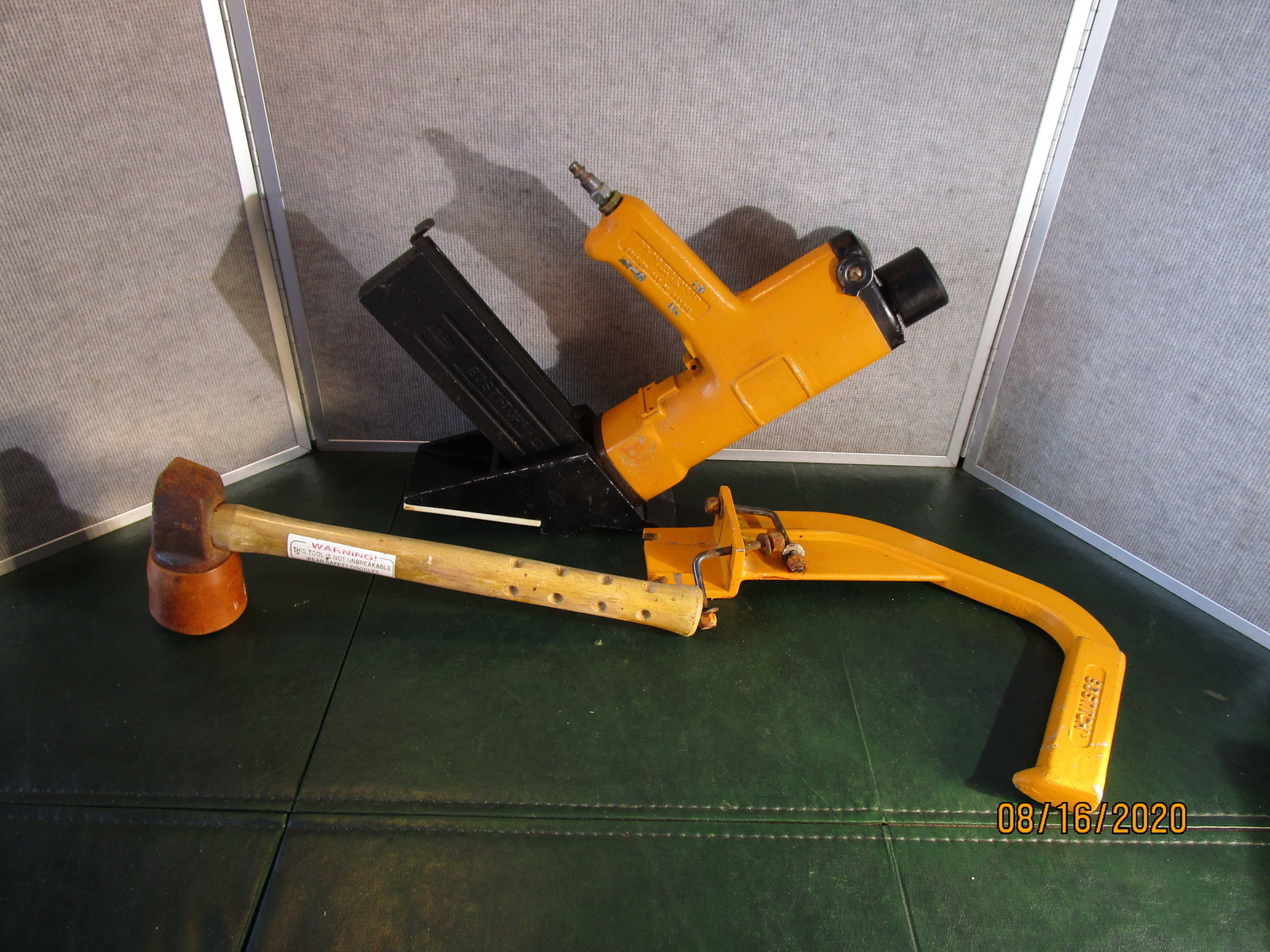 Bostitch MIII Floor Air Nailer & Mallet eBay