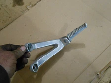 Honda 900 CBR900 CBR 900RR RRX 1999 99 left rear foot peg rest back passenger