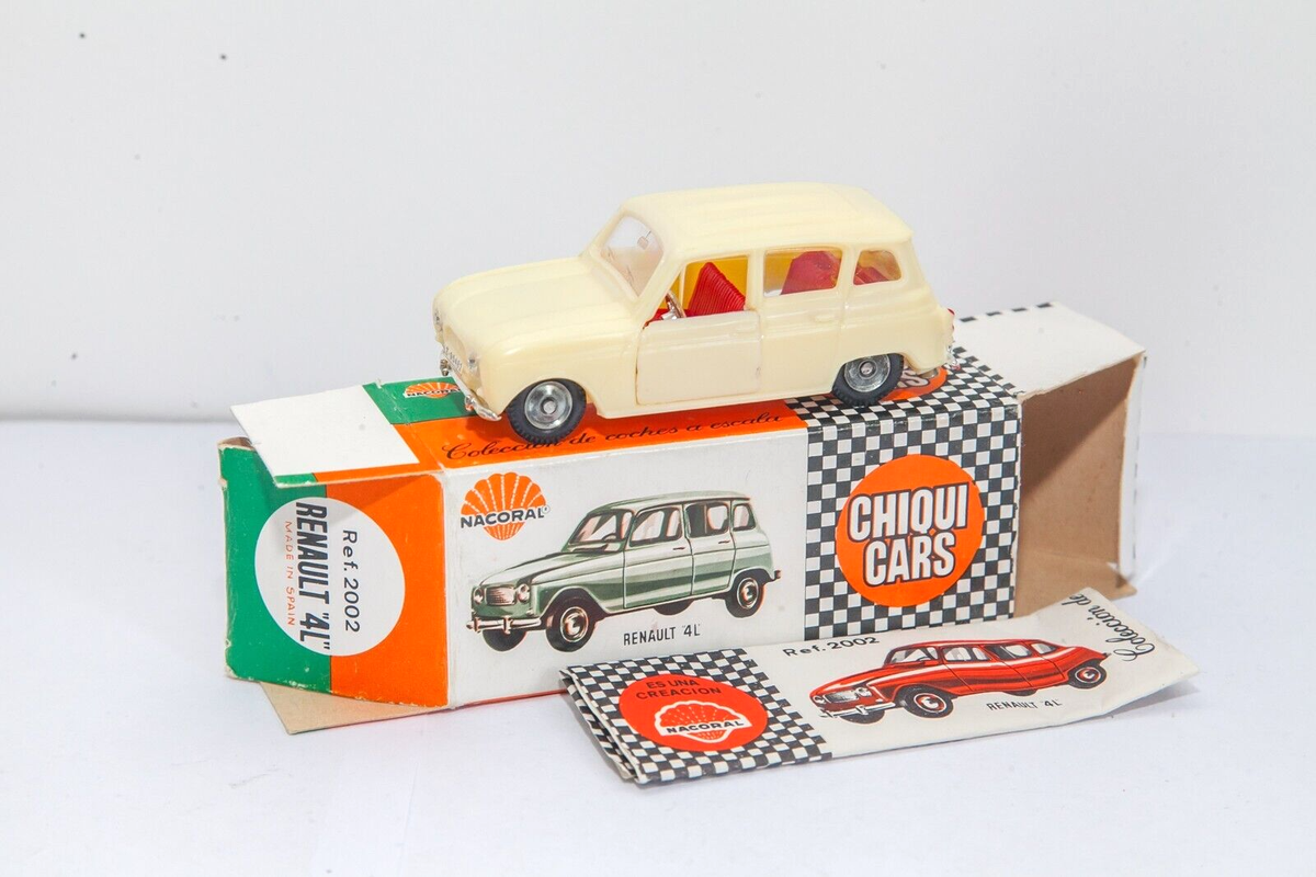 Renault 4l Fourgonnette Sapeur pompier 1/43 Solido no dinky toys cij