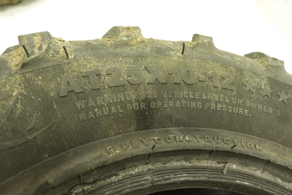 Kubota RTV X1100CR 14 Tires 25x10-12 49514 Foto 3 de 4