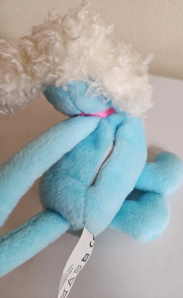 Genuino Mattel Barbie Caniche Perro Cartera Bolso de Mano Peluche De Colección 2002 Azul Blanco 5" Foto 4 de 4