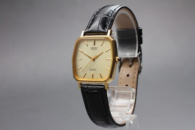 SEIKO Dolce ゴールド ブラック腕時計 7731-5120 Near MINT] Vintage SEIKO Dolce 7731-5120 Gold Dial Quartz Mens