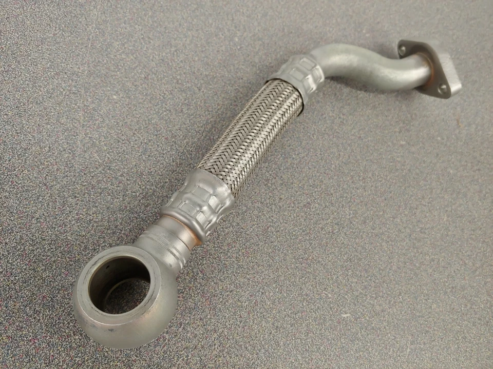 EXCELLENT USED ORIGINAL GENUINE PORSCHE 944 TURBOCHARGER OIL RETURN LINE NLA - Image 2 of 4