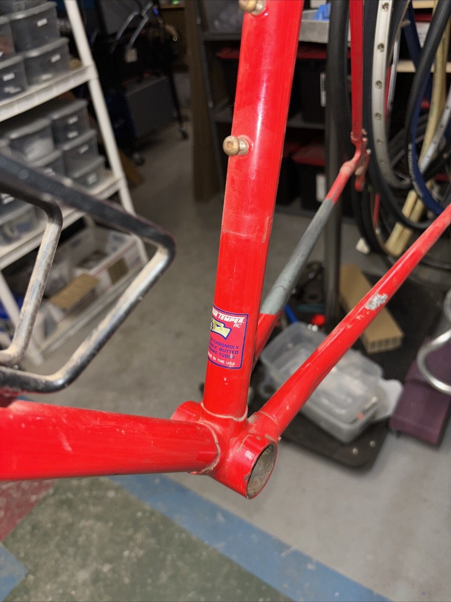 Vintage Trek 400 Frame Set 52 cm 20.5 CrMO 700c USA Lugged 126 Red