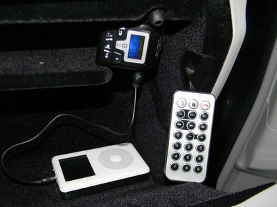 Bluetooth Ipod USB SD Reader Mercedes Comand W212 W204 Transmitter Transformer