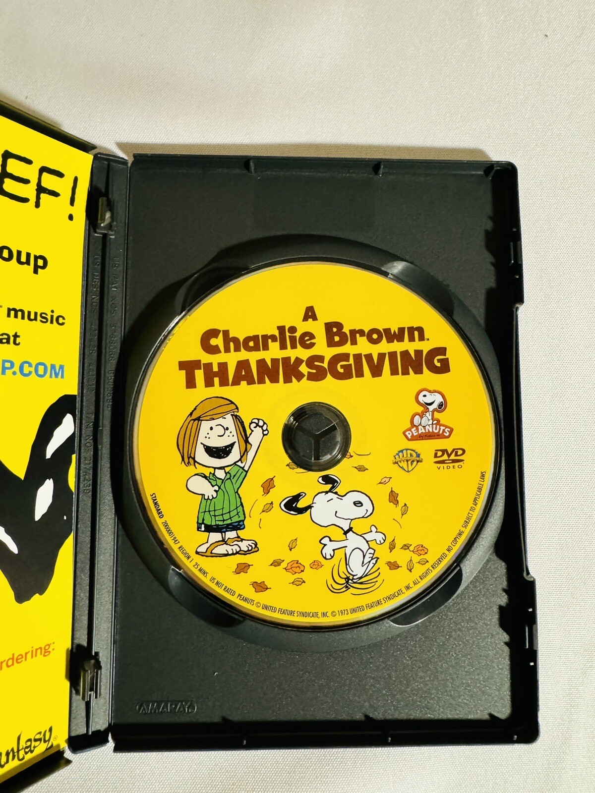 Peanuts Deluxe Holiday Collection DVD 2008, 3 Remastered Classics Plus