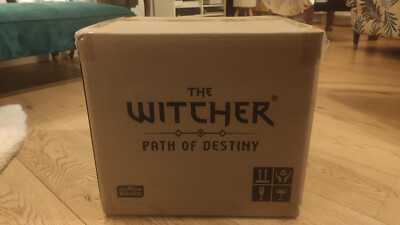 The Witcher: Path of Destiny - Deluxe Pledge - NEU - Englisch - Gamefound