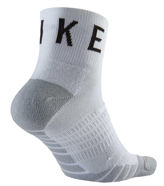 nike dry cushioned socks
