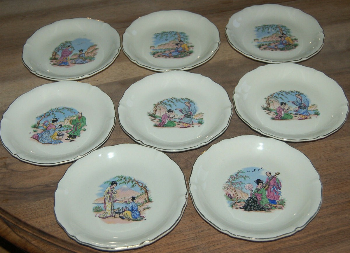 Lot De 12 Petites Assiettes à Dessert – Faïence St Amand – Décor Japonisant Scène Galante
