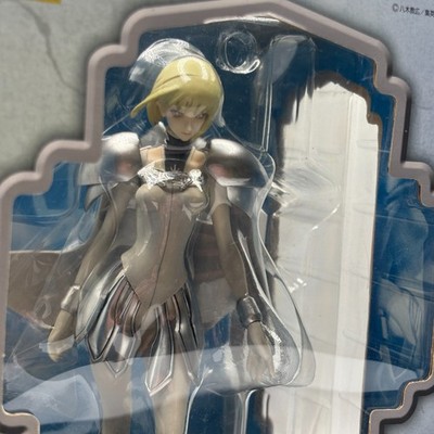 MegaHouse Excellent Model Claymore Clare 1/8 Scale Figure W/box