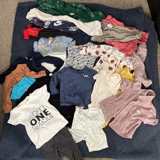 0-6 Month Baby Boy Accessories Lot Of 35 Hats Mittens Blankets Burp Cloth Bibs