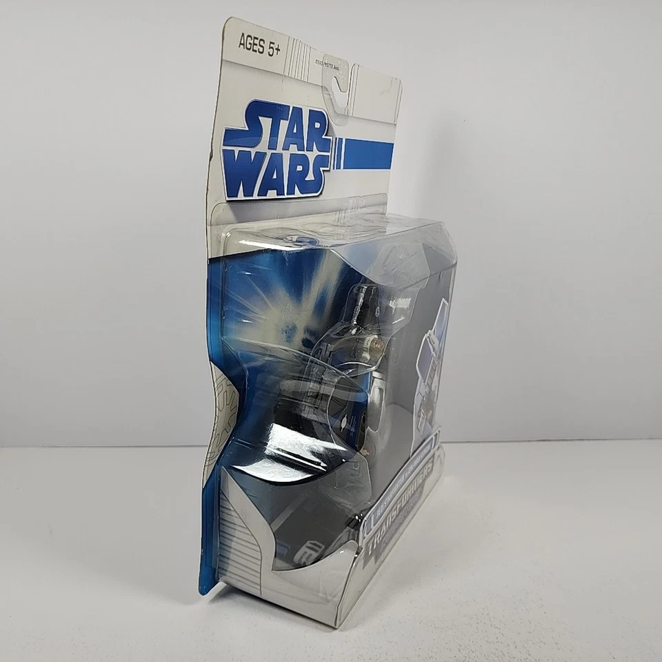 Star Wars Transformers Crossovers Jedi Starfighter/Obi-Wan Kenobi 2008 Hasbro Foto 4 de 4