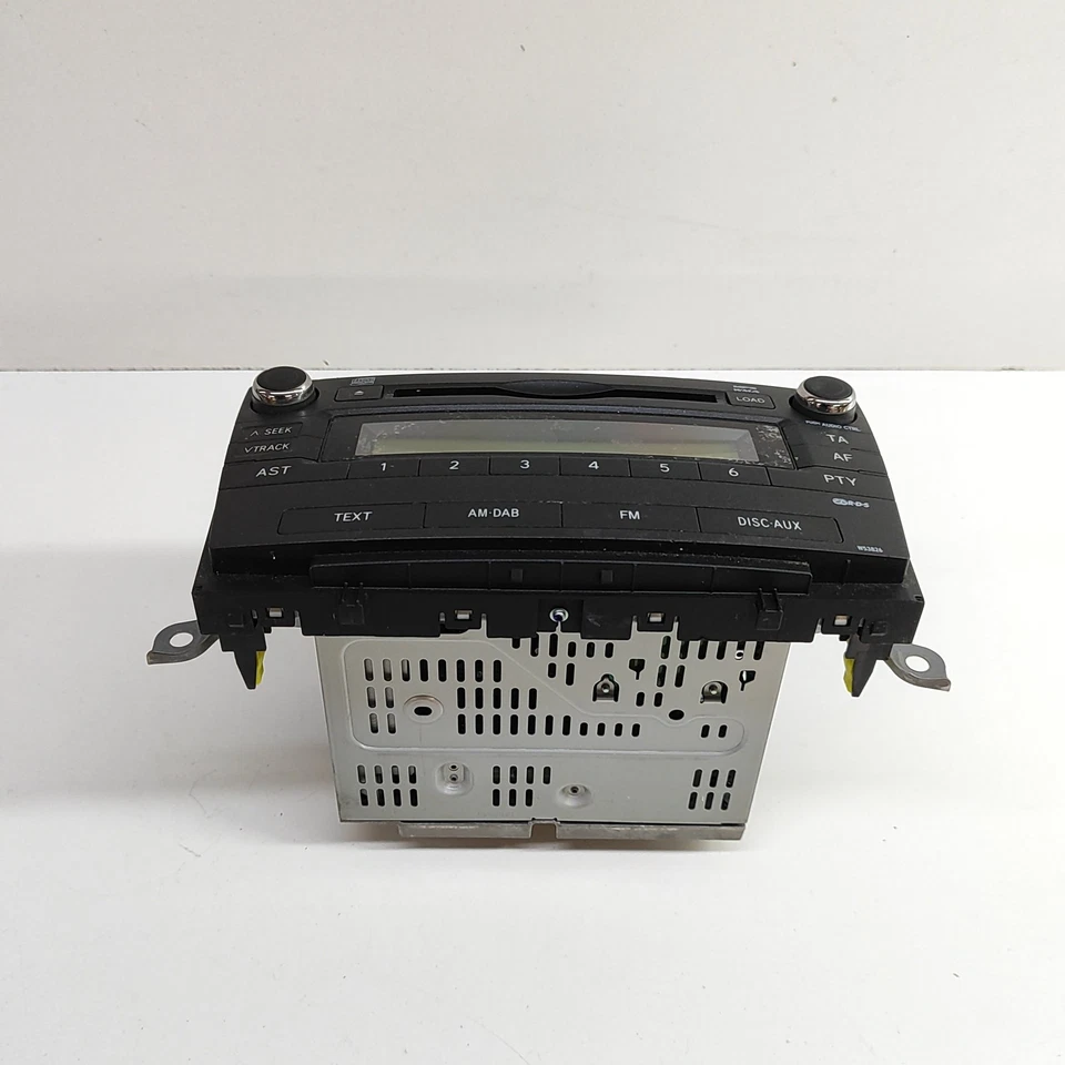 Toyota Avensis Limousine T270 Music Radio CD Player Head Unit 86120-05160 307625 - Bild 3 von 4
