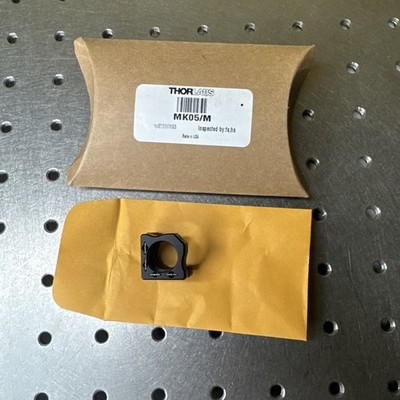 MK05/M - Mini-Series Kinematic Mirror Mount for Ø1/2'' Optics, M3 Taps 
