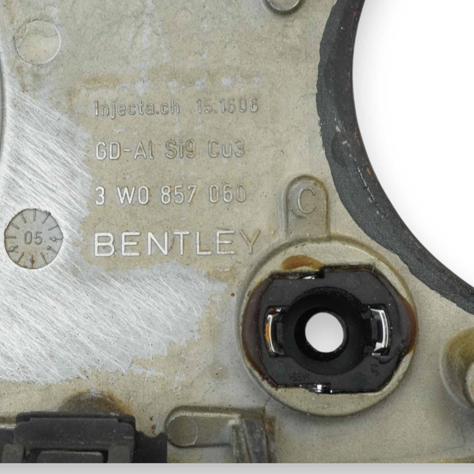 Bentley Continental GT 2003-2012 Front Right Dashboard P/N 3W0857060