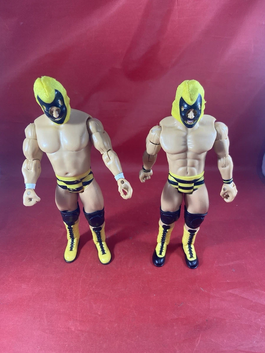 Preços baixos em WWE Abelhas Assassinas em figuras de ação de