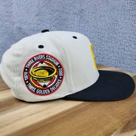 Pittsburgh Pirates Hat Cap Snap Back Beige Yellow Logo MLB Baseball Mitchell Nes