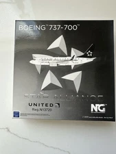 NG Models 1:400 United Airlines Boeing 737-700 77005 N13720 "Star Alliance"