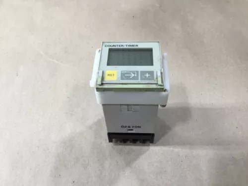 Omron H8CA-SDL Counter / Timer With H8CA-SDL #37I17