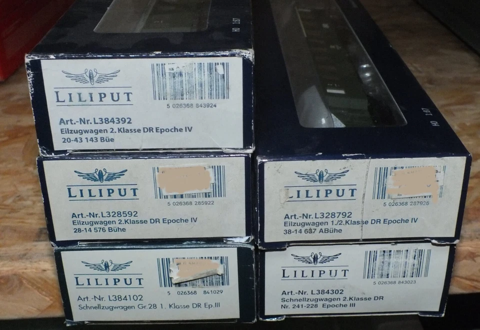 Liliput - DR Express Coach - Spur HO - Multi Listing - Bild 1 von 1