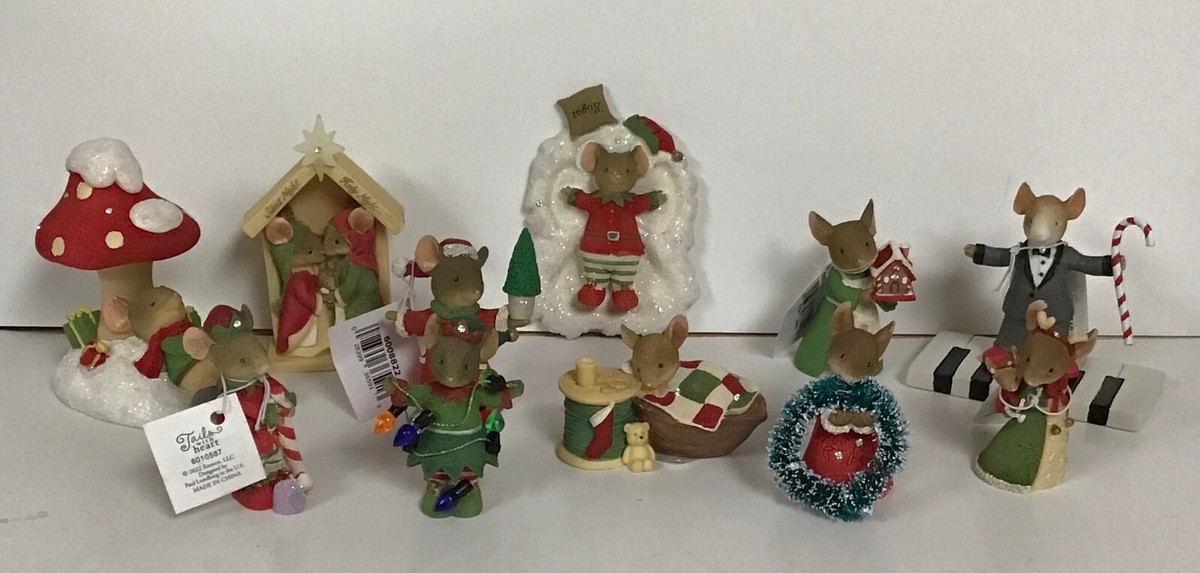 Enesco's Tails with Heart - The Heart of Christmas - 11 Different