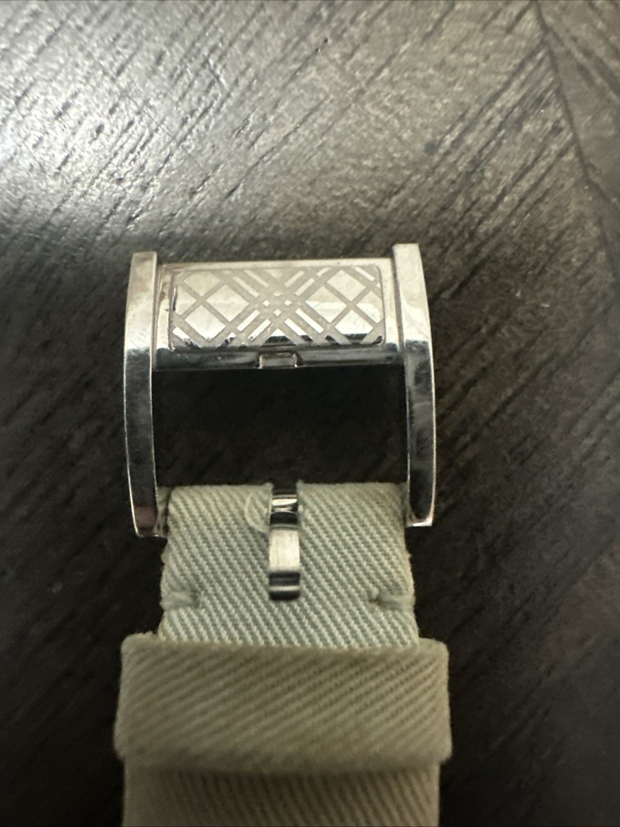 Burberry Endurance Watch Tiffany Color Rare BU7109 Swiss  display picture 2