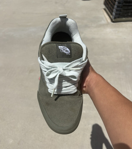 VANS Knu Skool Men’s Suede Low Top Lace-Up Sneakers Green/White US 9.5