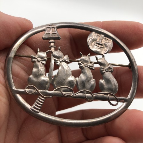 Vintage Cat Kitten Moon Anthropomorphic Sterling Silver Brooch Pin