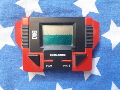 Kleine Handheld Vintage Spielkonsole ''Submarine'' von elite