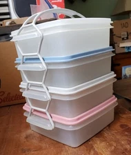 Vintage Tupperware 1362 Pastel 4 Sandwich Keepers Square Away With Handle