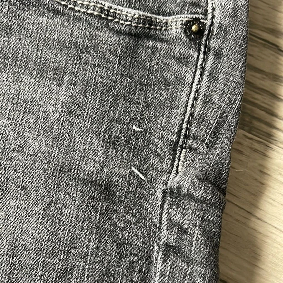 Bullhead Denim Shorts Negro Gris Talla Juniors/Mujer’s Talla 7 Foto 3 de 4