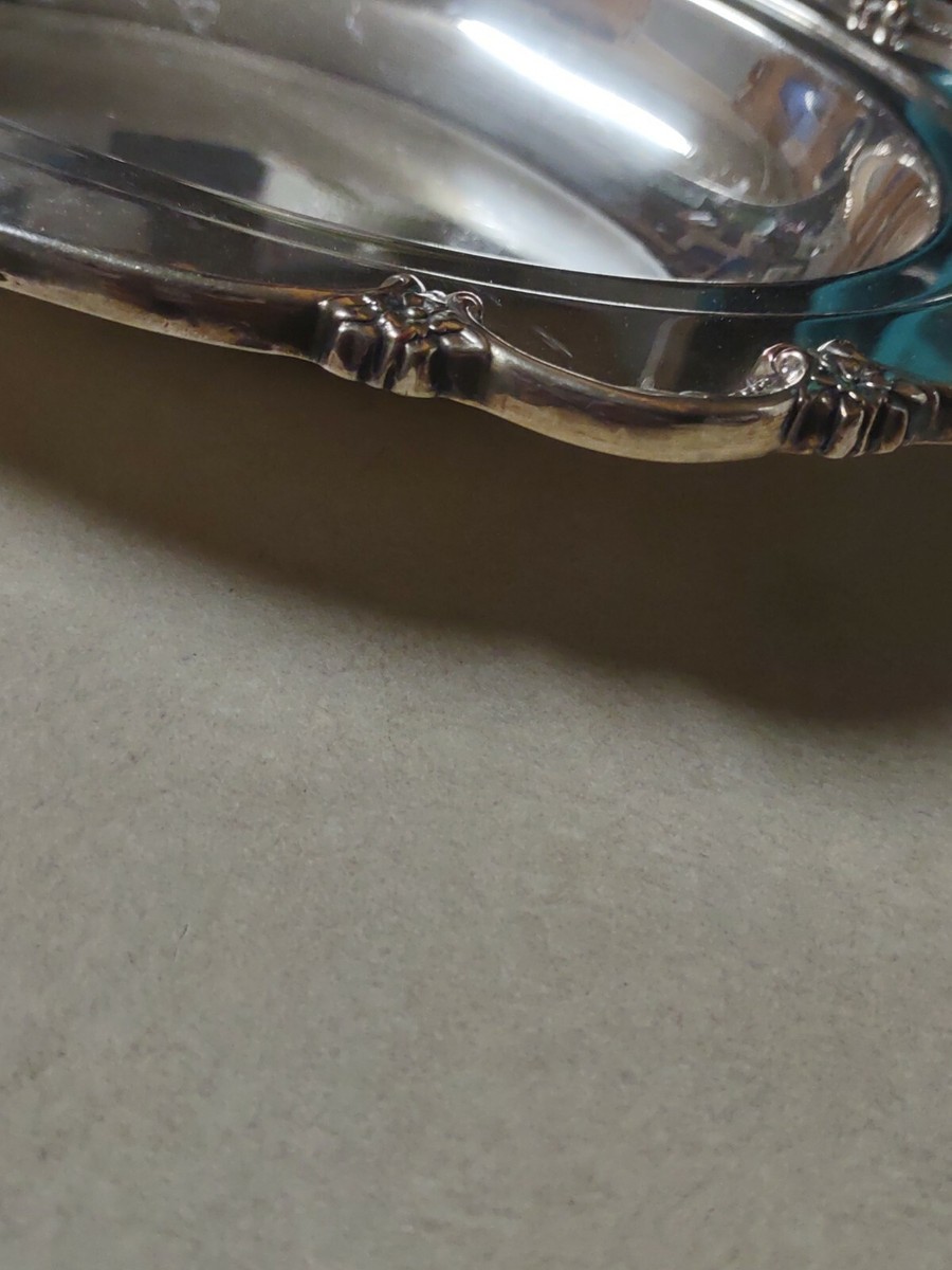 【Rogers Brothers】 HERITAGE ギャラリートレー 71cm 1847 Rogers Bros Remembrance Silver Plate Vegetable Dish