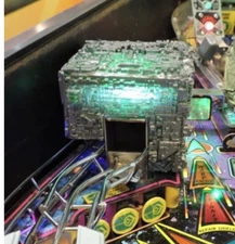 Star Trek:The Next Generation STTNG -Small BORG CUBE Handcrafted Acrylic Resin H