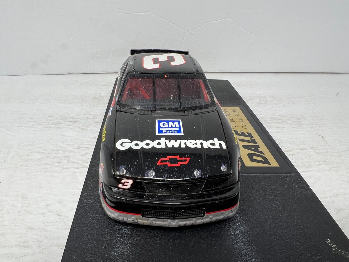 Action Nascar #3 Dale Earnhardt 1994 Chevy Lumina 7 of 12