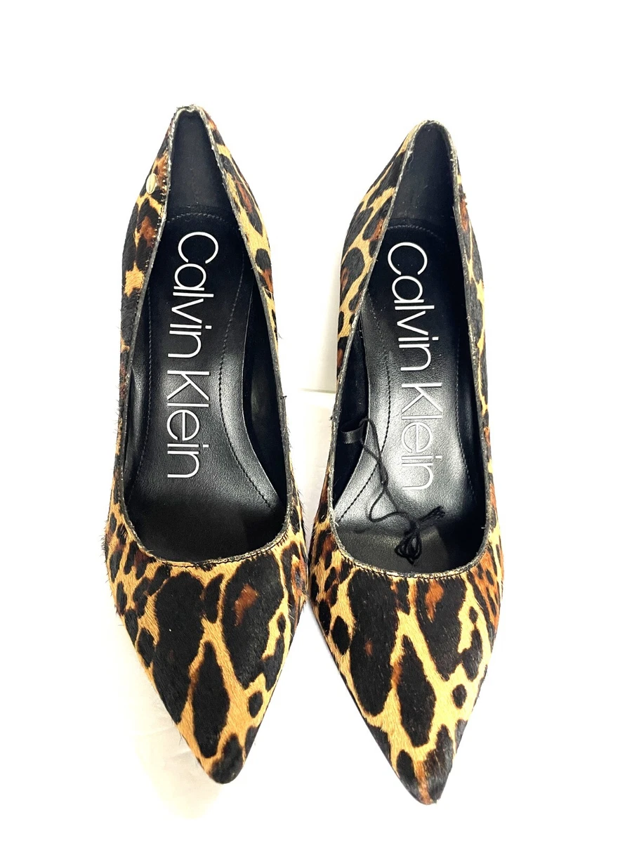 Calvin klein store leopard pumps