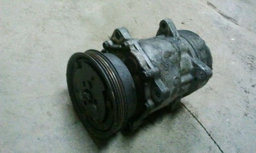 Renault Megane I 1.6 BA (3) Klimakompressor Klima 7700272987