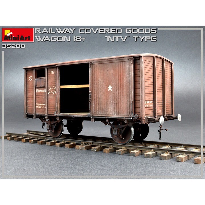 Miniart Wagon 18T NTV Type 35288 – échelle 1/35 – Neuf