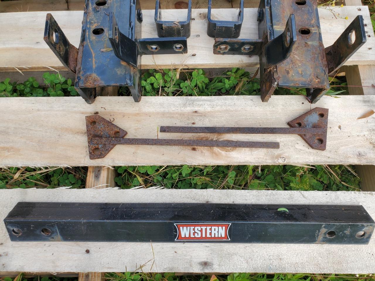 Western Ultramount Snow Plow Mount 9703 Ford F150 67810 Ultra F150